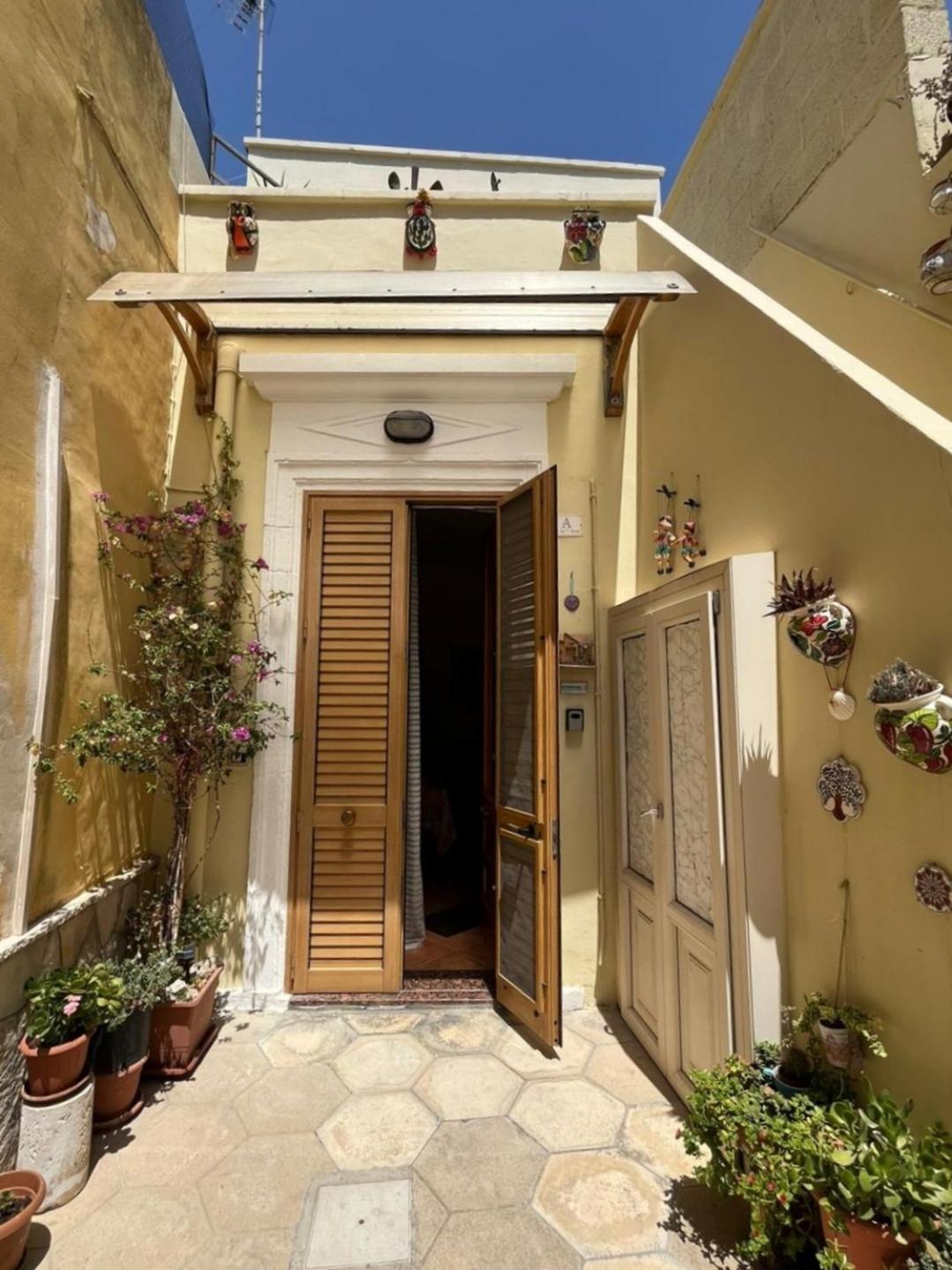 La Casa Di Giu Salento Villa Surbo ภายนอก รูปภาพ